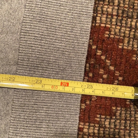 Gap V neck Sweater - Picture 4 of 4